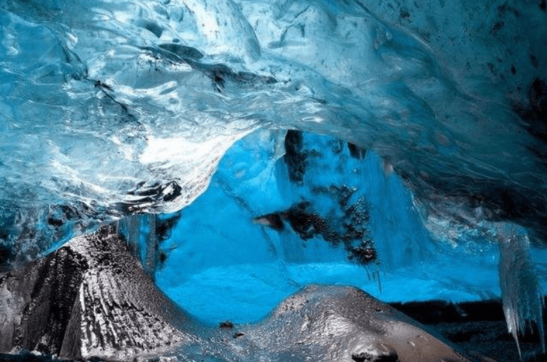 南极冰下隐藏着的巨型空洞，每天都在变大，科学家也不知它是什么