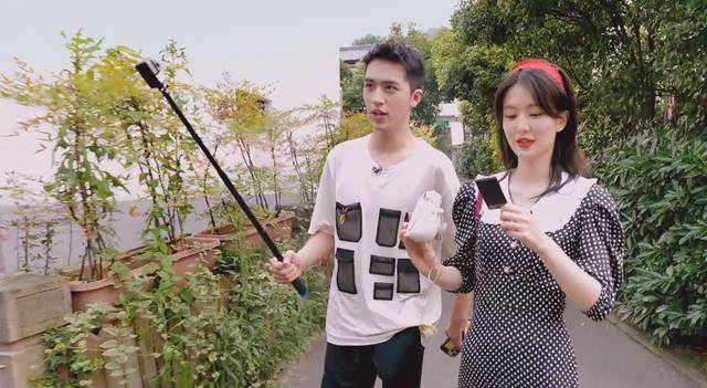 乔欣,许魏洲录制综艺《恋恋剧中人》相处那么和谐,我们磕到了_合作