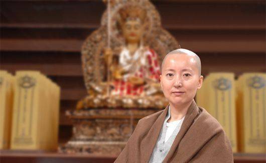 皈依佛门的五位明星,林平之放下百亿家产剃度,林妹妹离世10多年