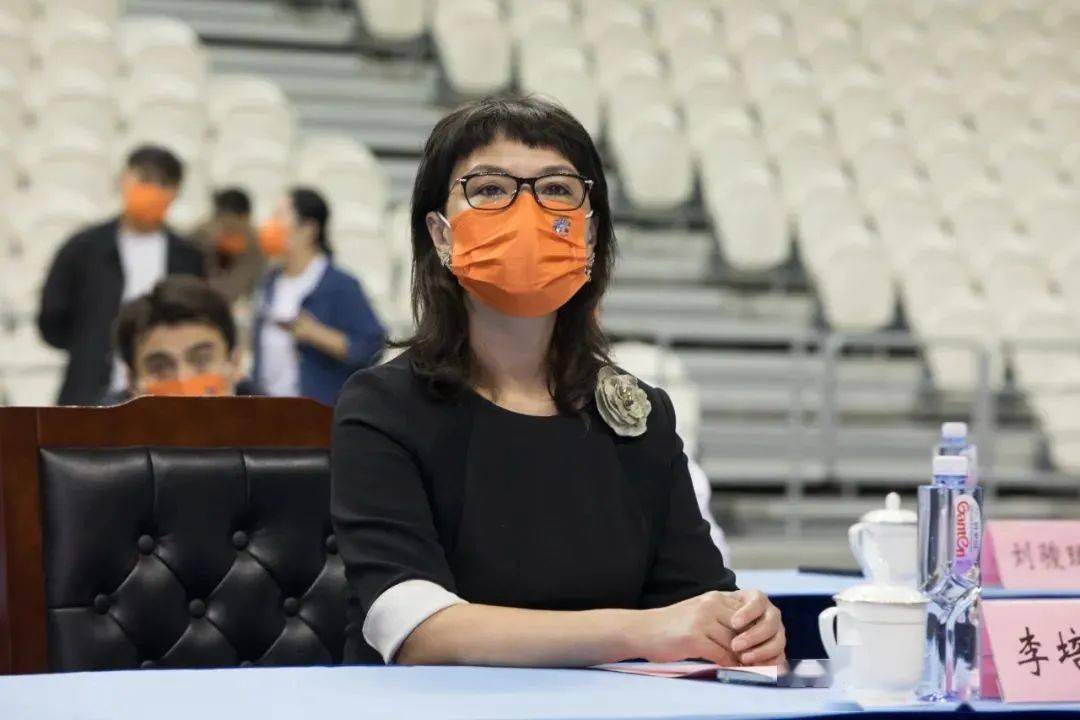 董事长05龚德庆上海市篮球协会会长04郑元湖上海久事集团党委副书记