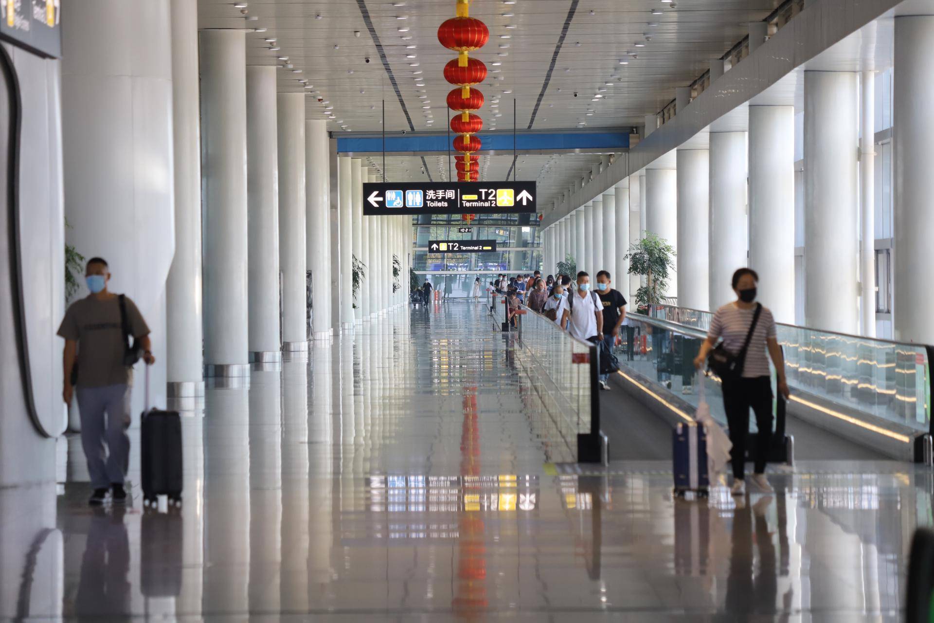国庆假期，湖南机场预计客流达到38万人次