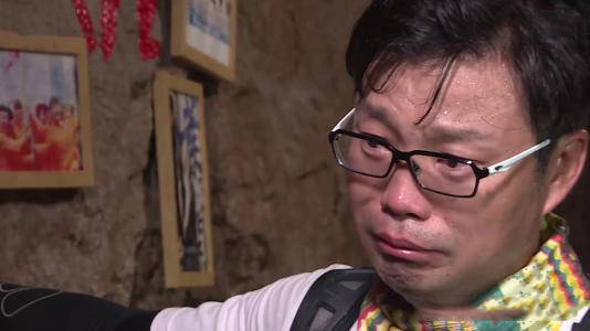 王迅弃14年糟糠之妻,90后妻子自嘲"三外有三"_黄渤_事业_魏臻