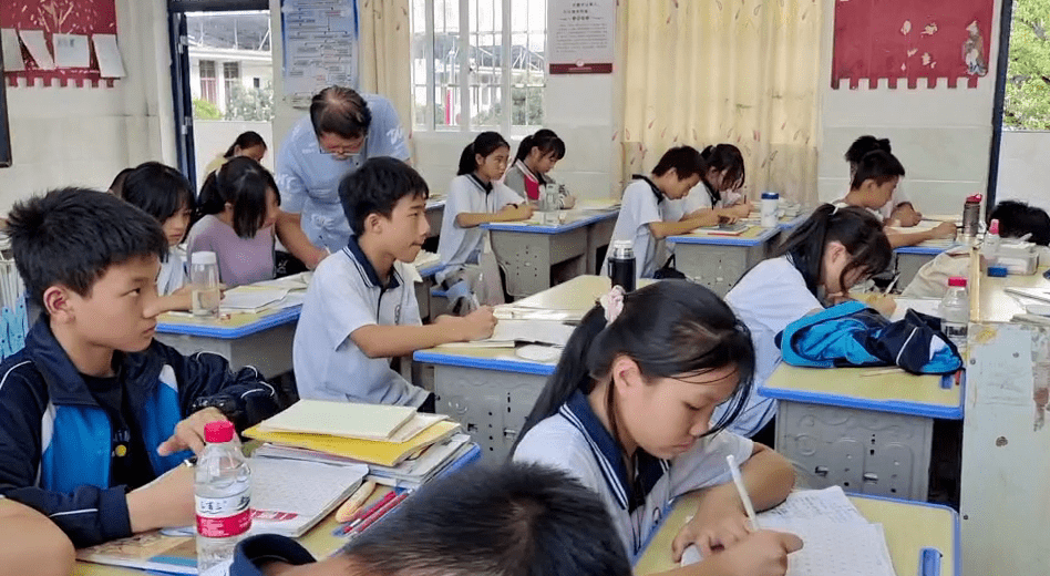 全南县龙源坝中学课后延时服务校园纪实_教育_活动_作业