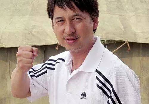 20年后他还不肯放弃饰演孙悟空,依旧要与六小龄童一较高下!