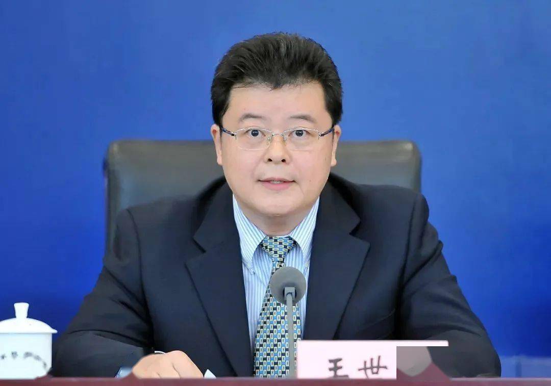 刚才我介绍到,截至9月20日,合计新增减税降费及退税缓税缓费超3.