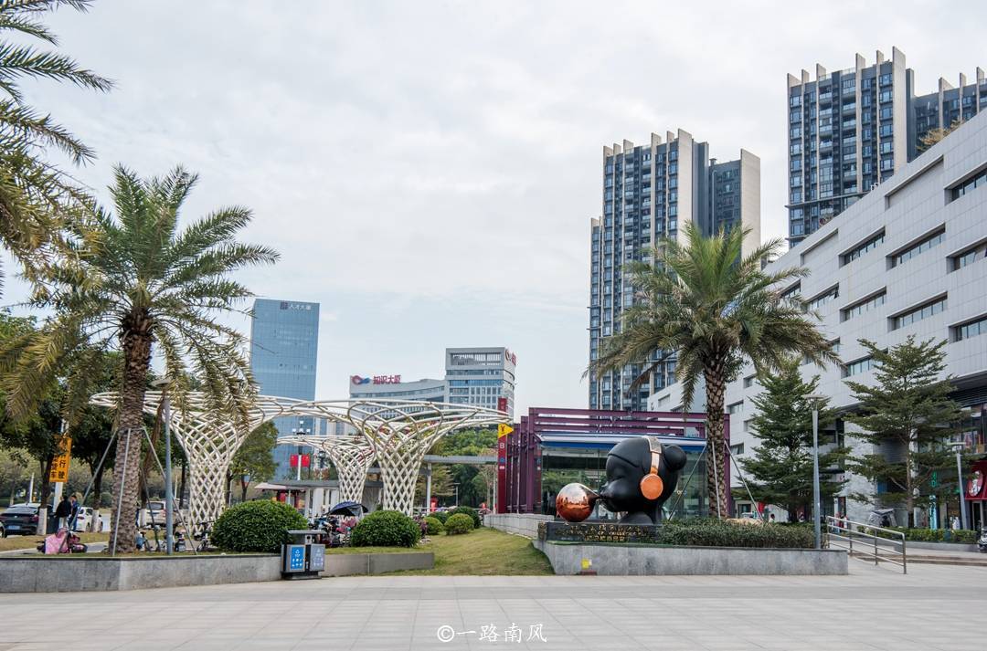 实拍广州偏远新城，距离市中心超过40公里，气质却媲美珠江新城