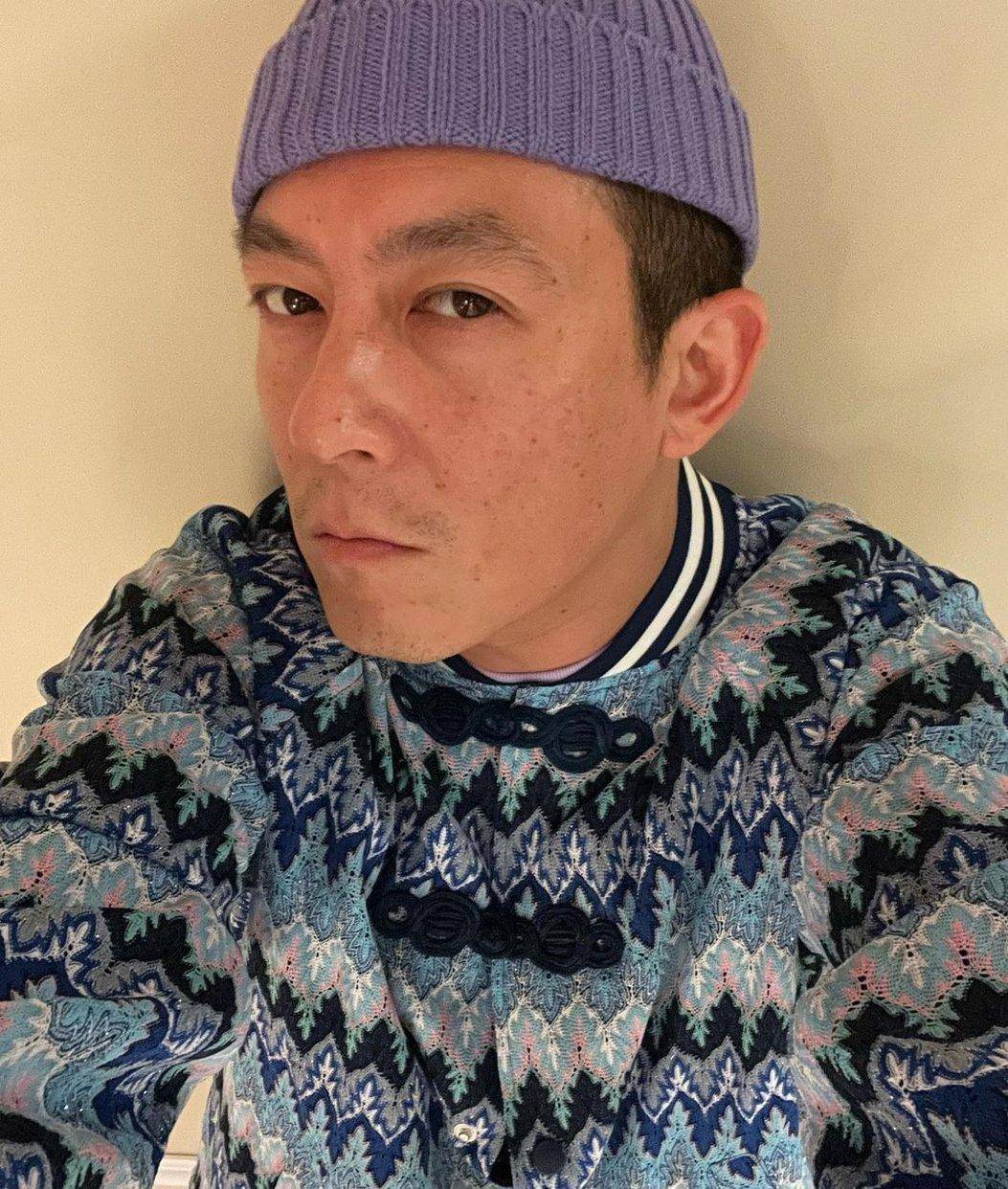 42岁陈冠希近照曝光,看着好像很沧桑,老态毕露,男神形象崩塌_老过