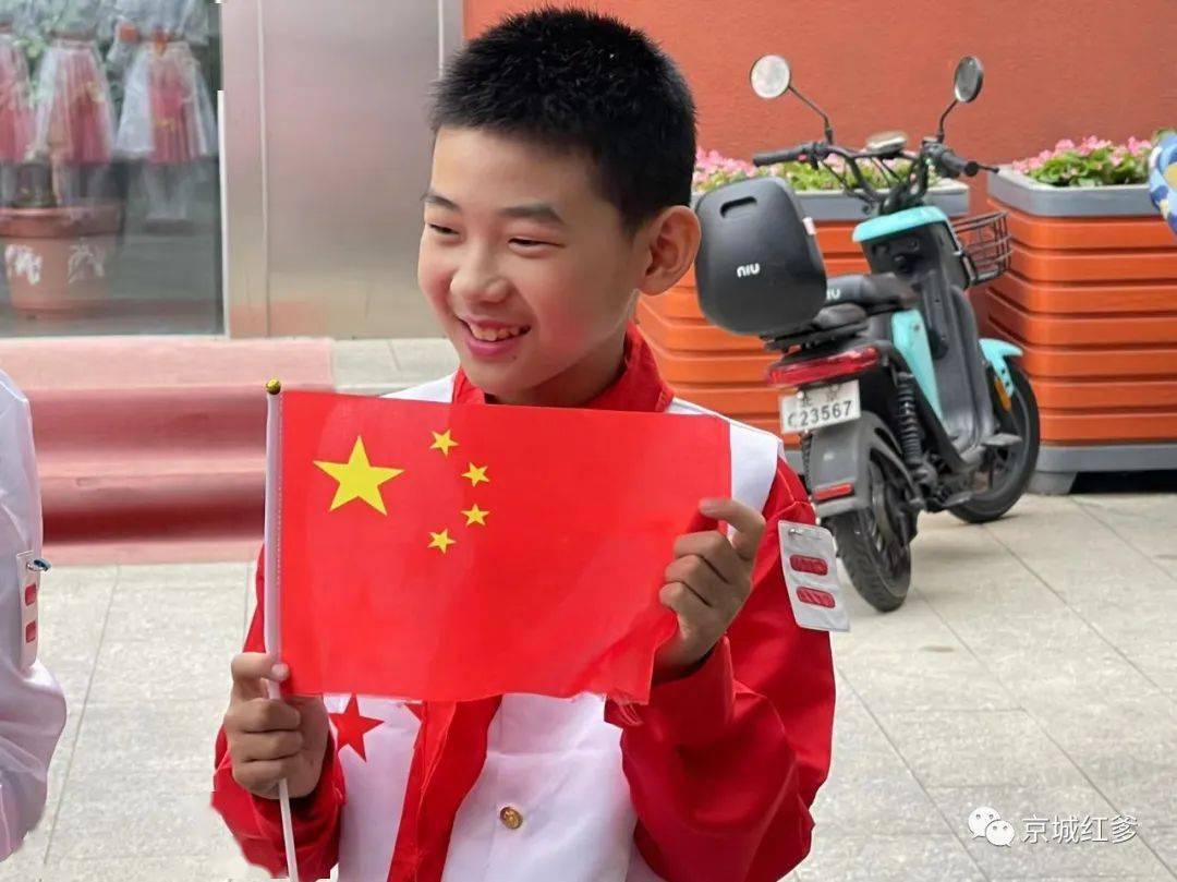 【公益快报】北京:红色少年歌唱祖国庆国庆_少儿_少先队员_全国