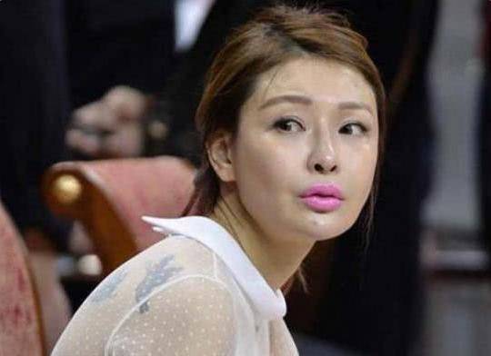 cba最美女老板,身价40亿,给易建联亿元肥约,今40岁时尚犹存_吴迪_广东