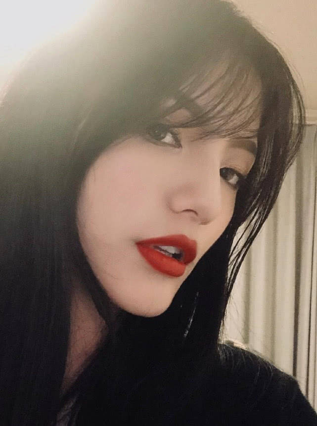 "叫青你2导师老婆,颜值气质不输女团,这才是真女神_白玛_jony_节目