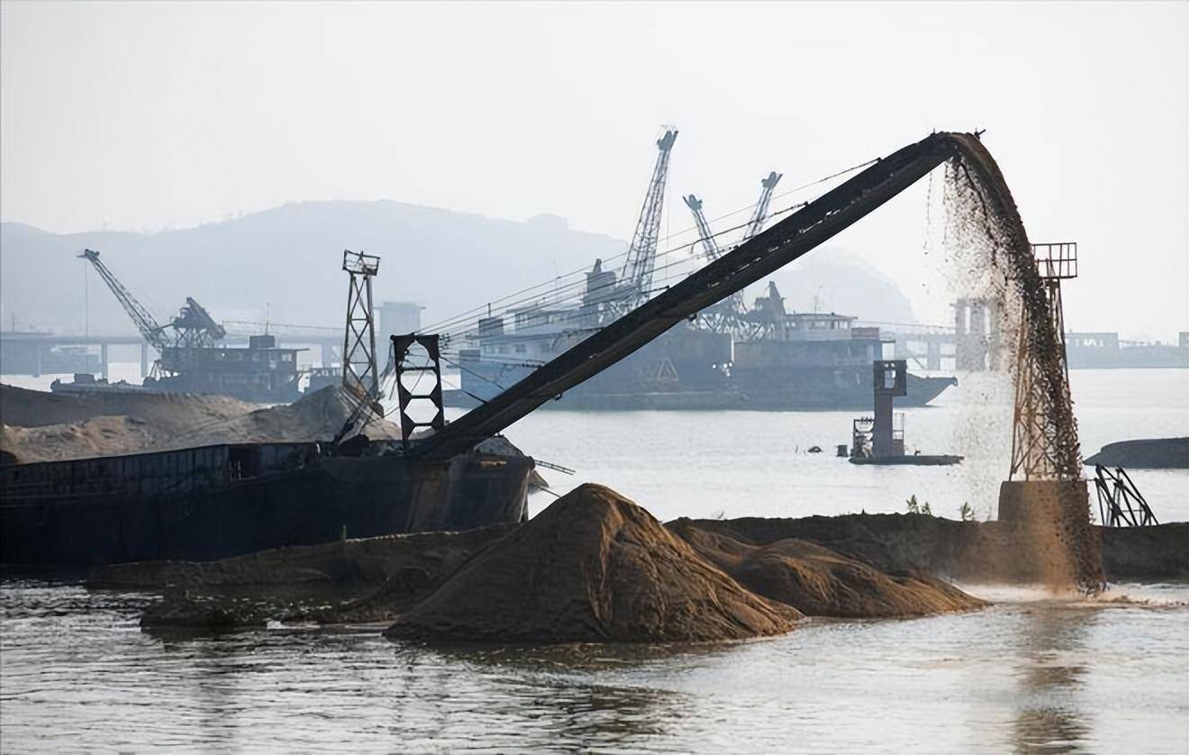 开采_砂石_铁砂