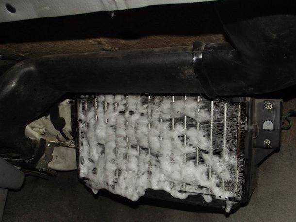 汽车空调蒸发箱如何清洗