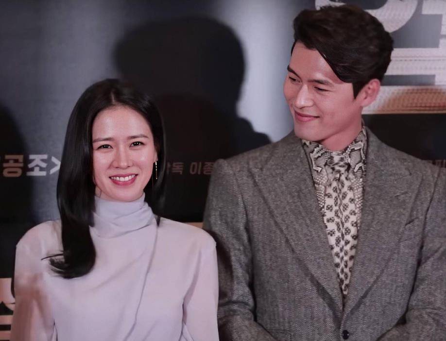 孕晚期凌晨捧场老公电影,玄彬贴心陪伴照顾孕妇_网友_工作_时间