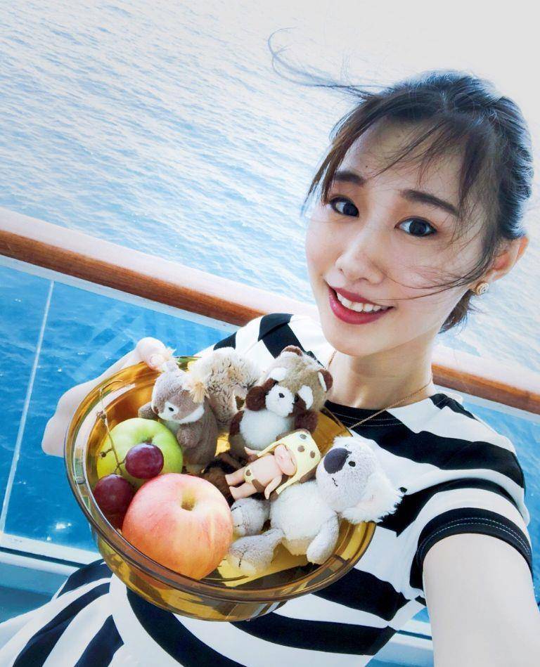 巩汉林儿媳黄一惠:被催婚又催生,婚后连生两女,她过得幸福吗?