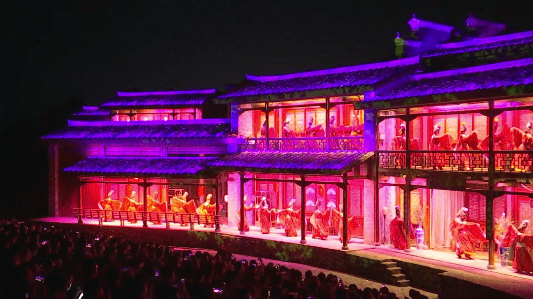 印象大红袍演出场次再创新纪录_游客_国庆_武夷山
