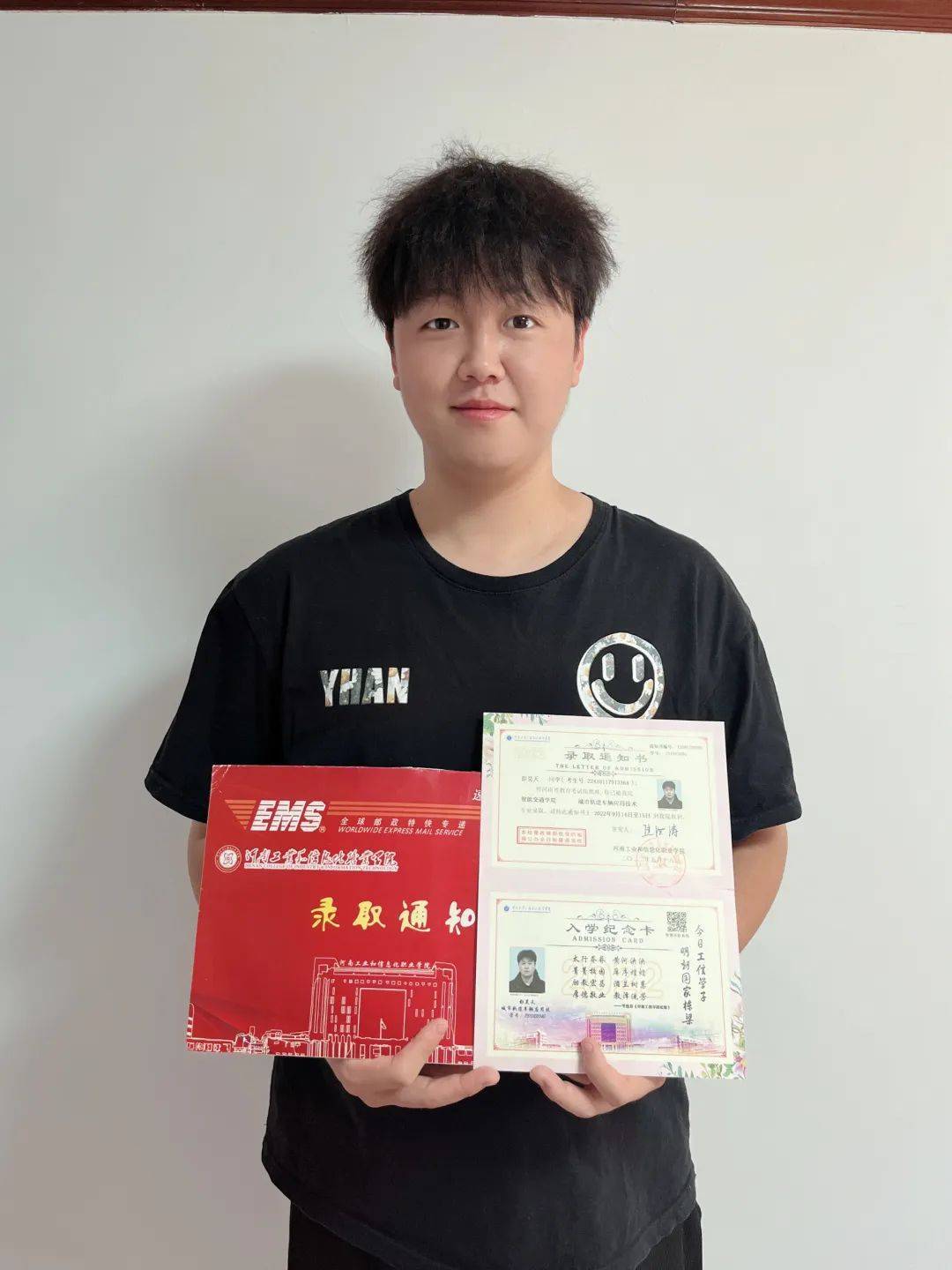 郑州城轨交通中等专业学校2022届优秀毕业生升学风采展