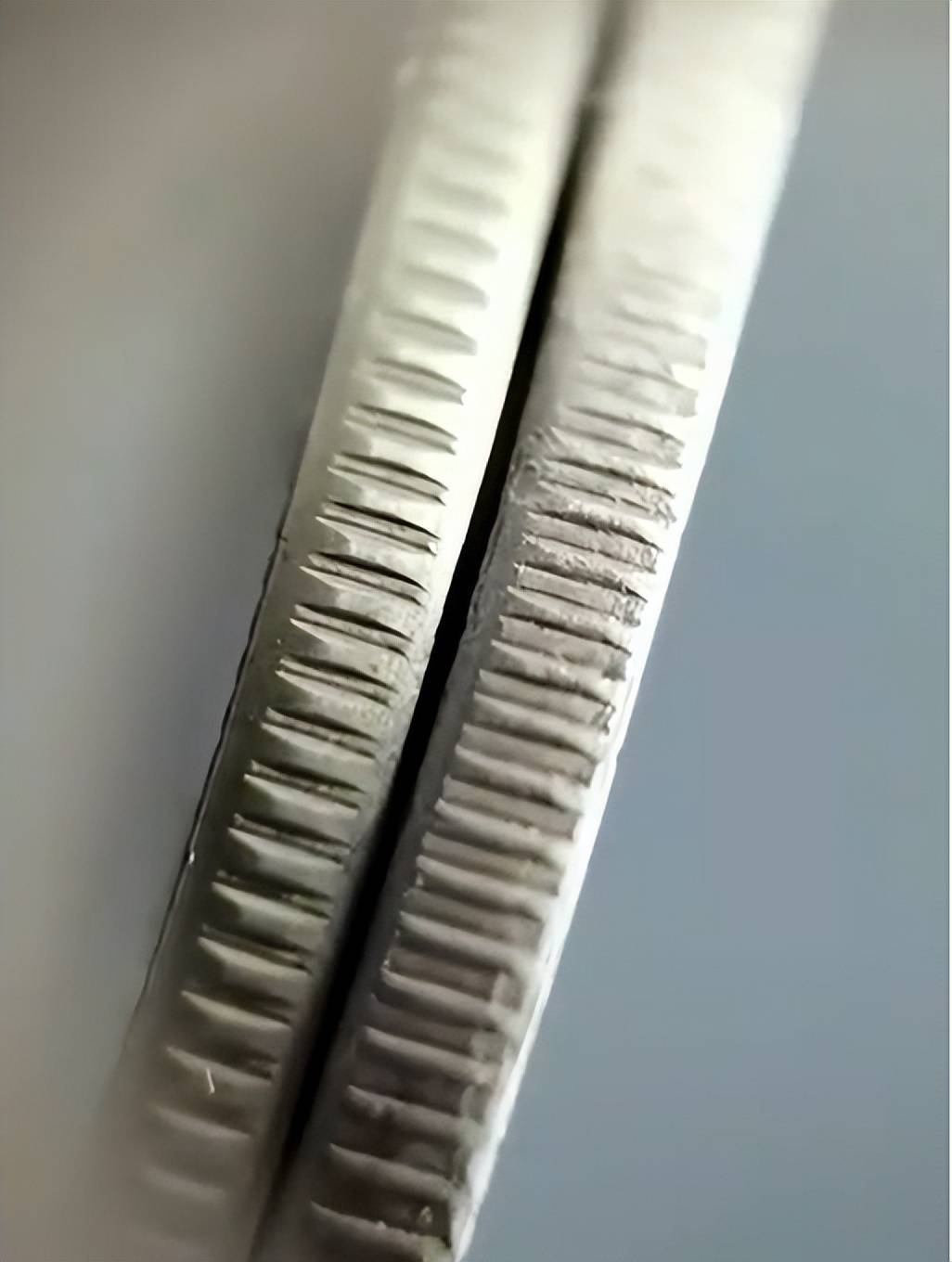 通过实物对比,来告诉你如何辨别孙小头的真假_银元_齿槽_成色