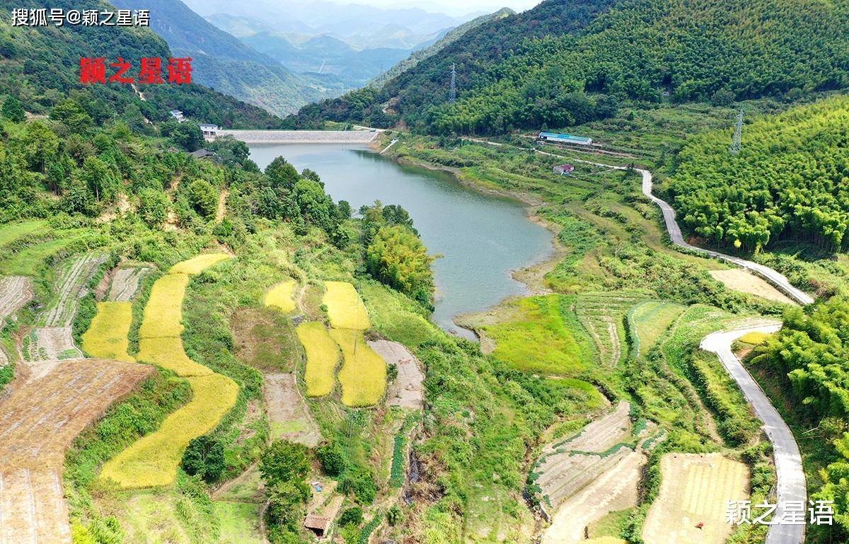 山岙外面的外山登,村民姓印,清代時從尚田街道印家坑村遷此居住.