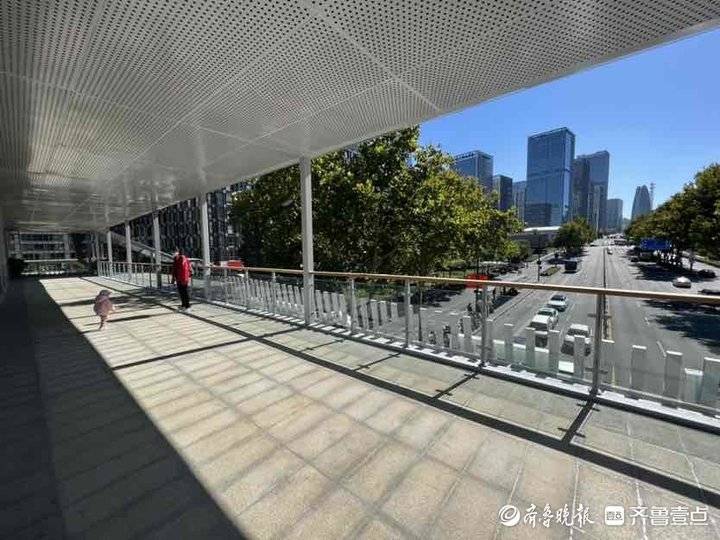 济南舜华路过街天桥启用,附近市民出行更方便_交通_齐鲁_压力