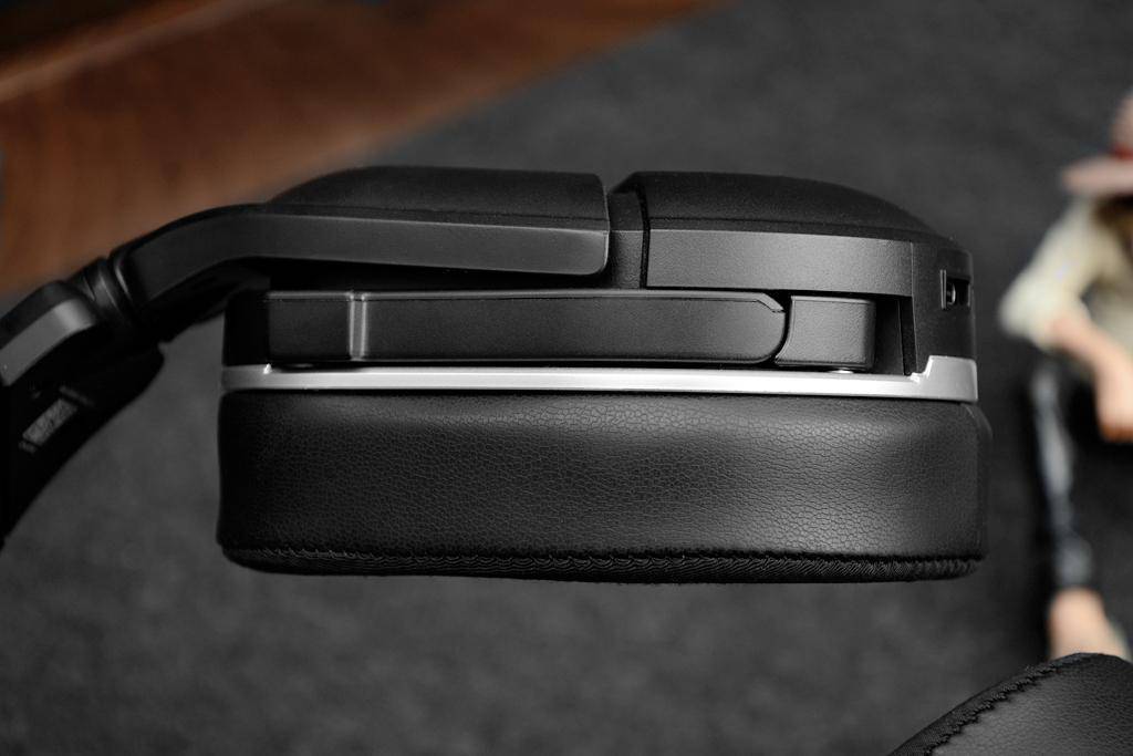 FPS游戏好搭档、无线双模,乌龟海岸刺客700二代游戏耳机开箱体验