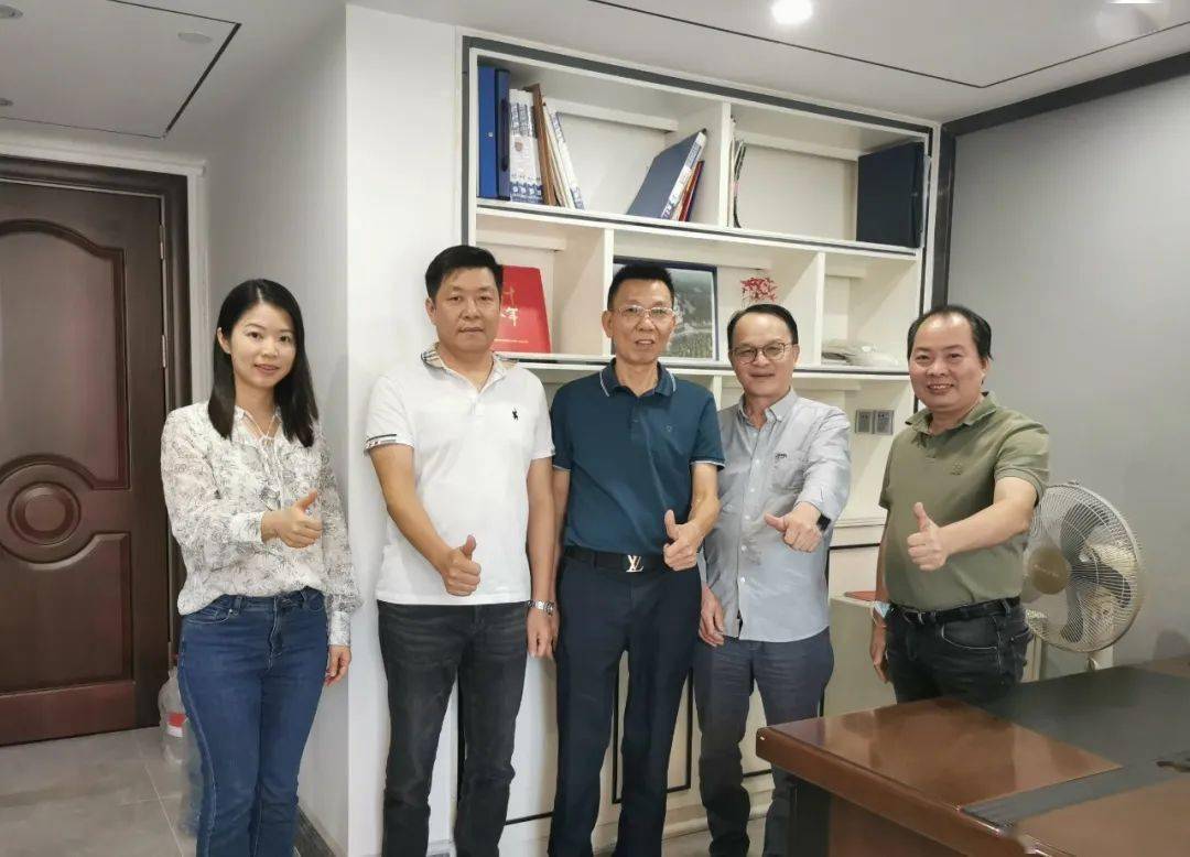 广州市陆河商会十月轮值会长彭国练一行走访常务副会长刘永委企业