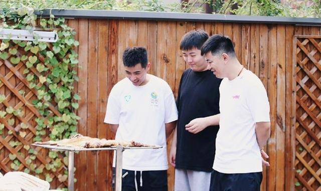 德云社于谦徒弟发文,晒与粉丝对话截图,这样的人就该"怼"他_小龙_朋友