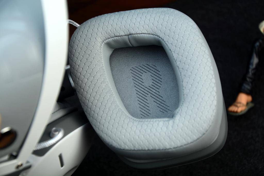 双层头梁、四种音效、虚拟7.1，达尔优A730方舟号游戏耳机开箱