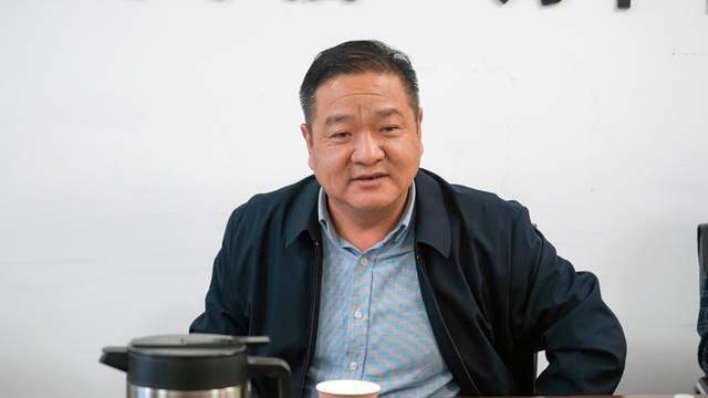 鲁军组织召开信阳雷山匠谷职教产业园高职片区规划调整会议_工作_申信