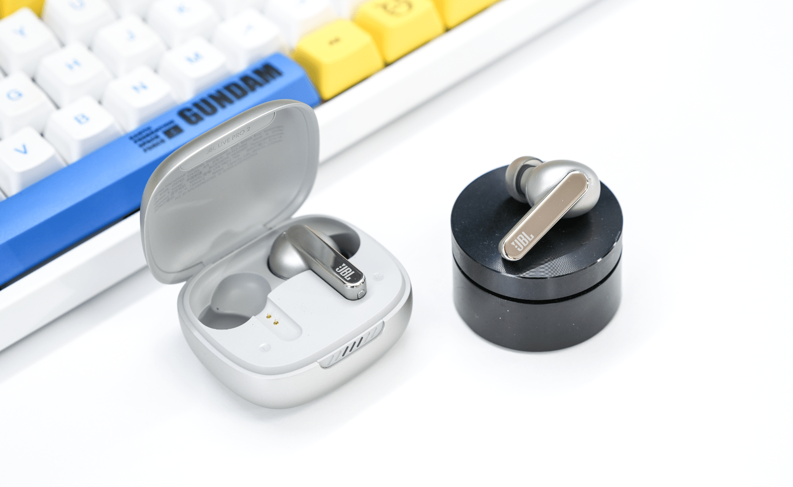 jbl live pro 2上手实测:千元降噪耳机真不只是苹果才香_功能_设计