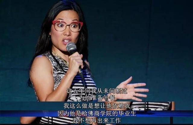 离了李诞和脱口秀，一集9.2，他演出“冲犯”艺术，只为说实话