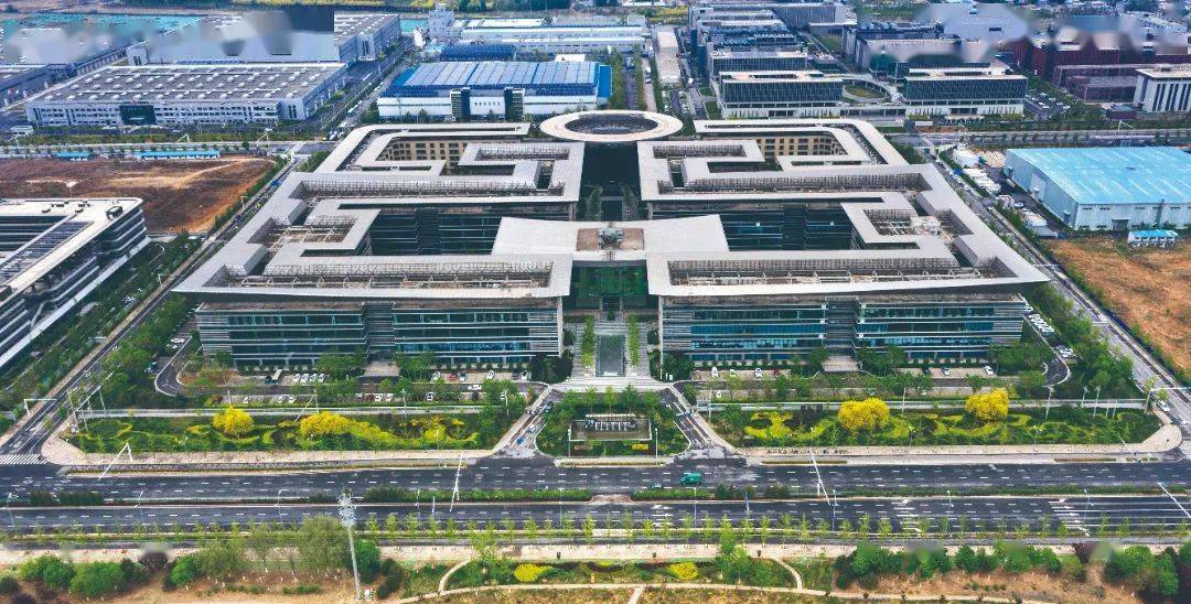 方方会带大家一起欣赏更多优秀作品敬请期待哟本期编辑:安逐夏 温少华