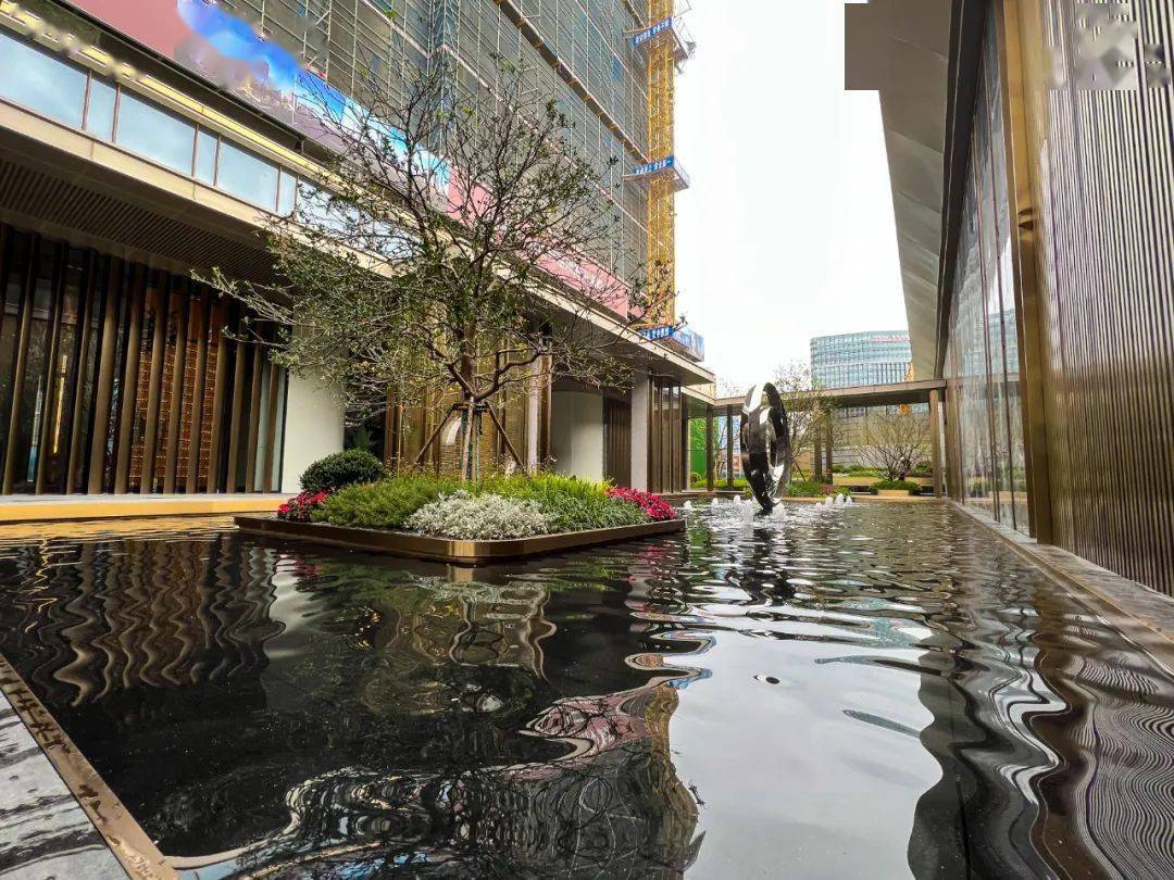 卧踢！天樾玺用“钱”砸出了“新天地”……_温州_富人_房哥