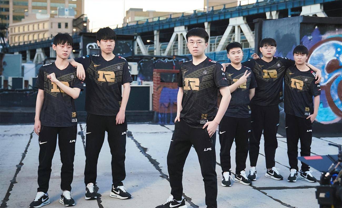 lol-s12:rng除gala外四人阳性,目前情况稳定已自我隔离_进行_选手