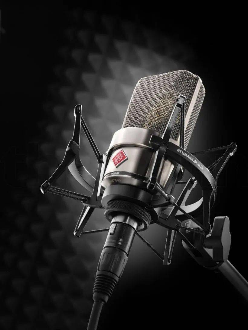 全球限量仅500 支：Neumann 推出25 周年纪念版TLM 103 25 话筒_广告_