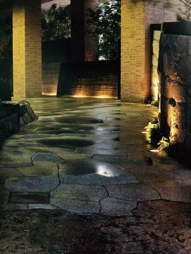 日本庭院枯山水的世界，国宝级枯山水设计师，竟是一位寺庙住持？！_庭园_野俊_瀑布