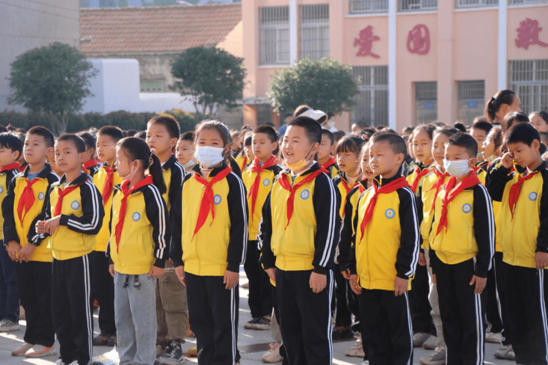 红安思源实验学校祁爽图片