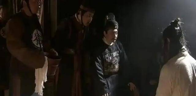 最惨的皇帝：自幼不被待见，当上太子差点被杀，即位一月离奇逝世