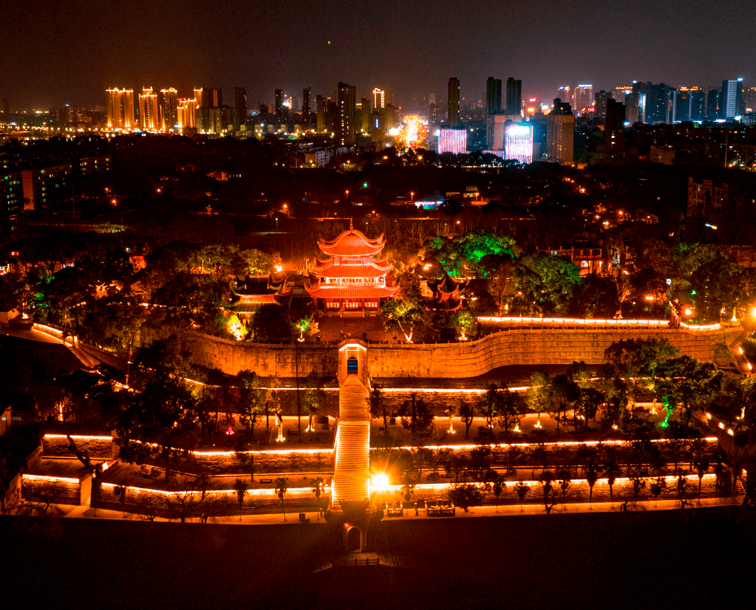 岳阳楼景区夜景图片