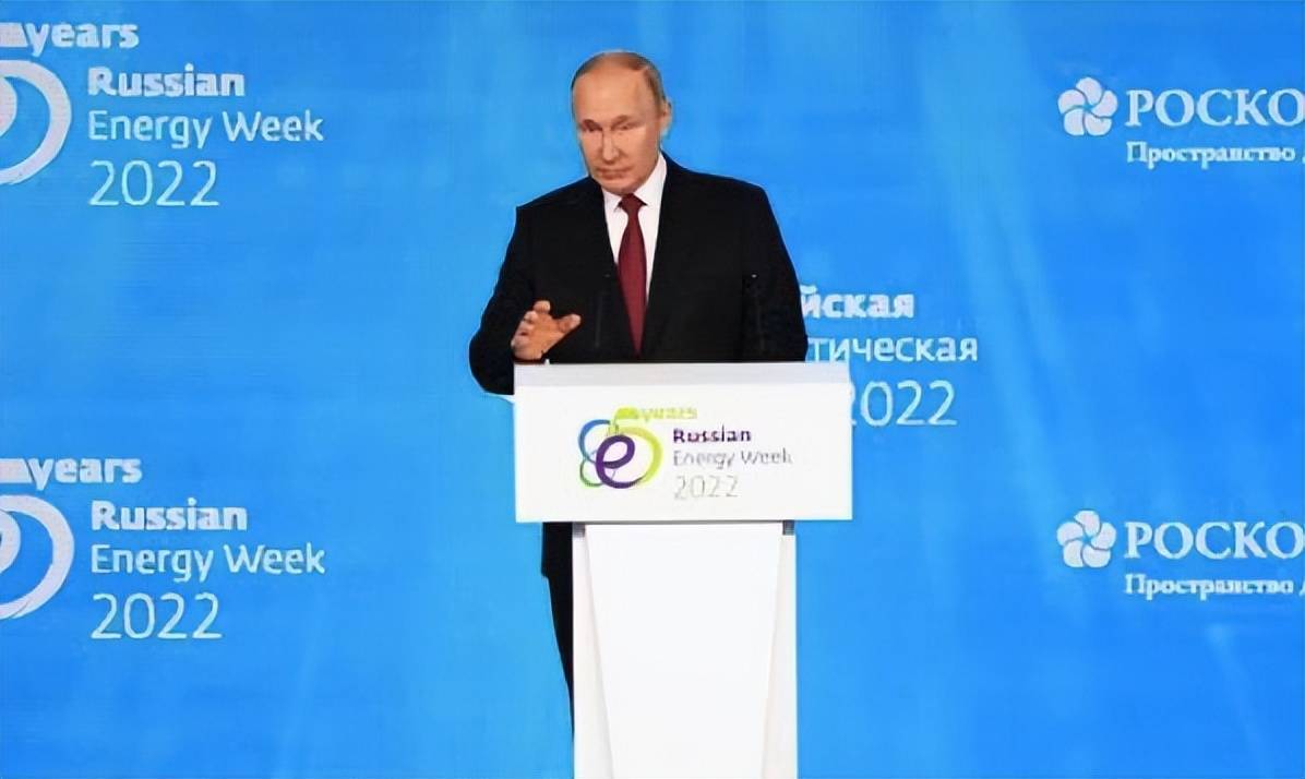 欧洲指责俄罗斯不可靠，默克尔为普京发声，俄天然气稳定、便宜