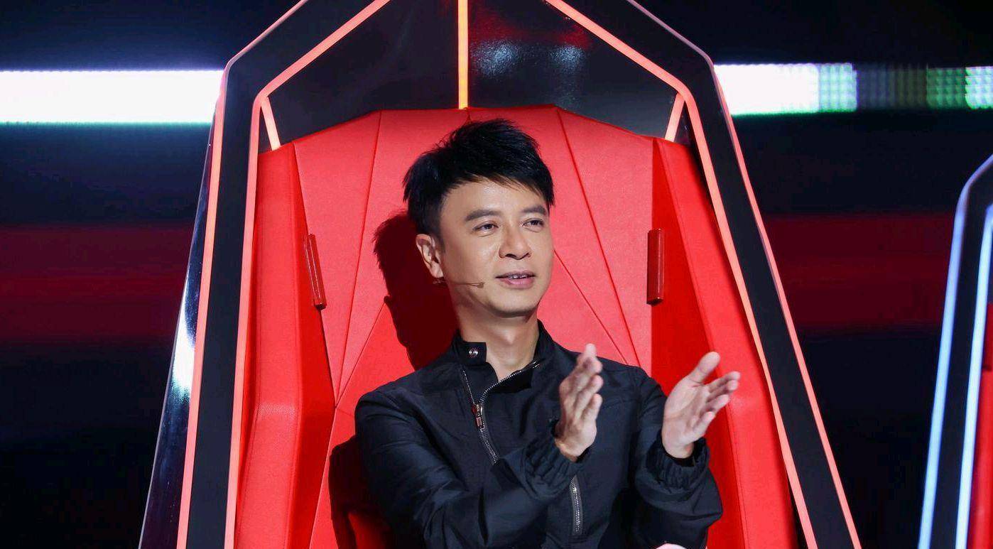 李克勤连续两季当上冠军导师,我真的心疼周杰伦_声音_谢霆锋_香港