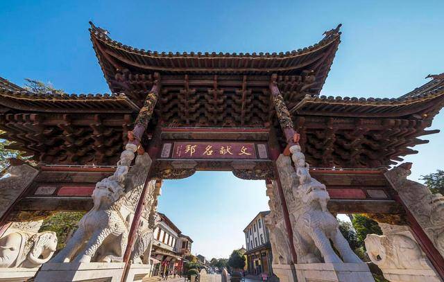 云南有一座名叫临安的“江南古城”，现在成了旅游度假胜地
