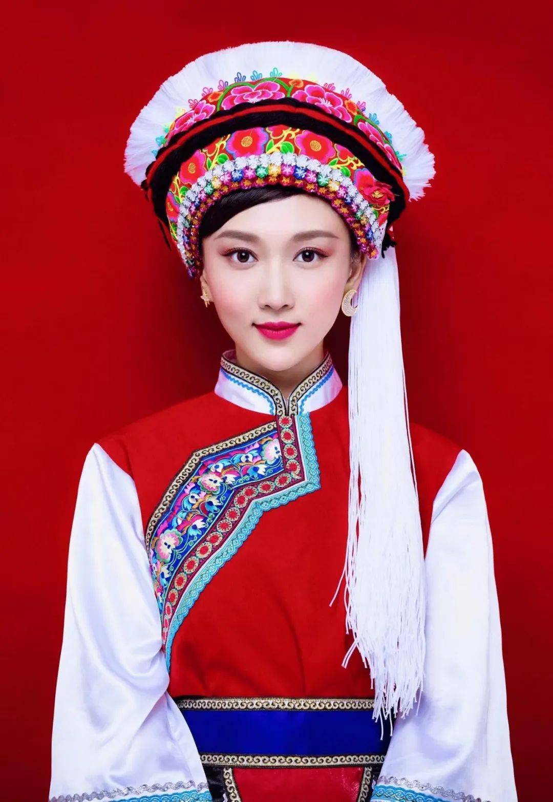 大理金花用歌声为你注入向上动力!附歌曲 歌词_张帆宇_表演_旅游