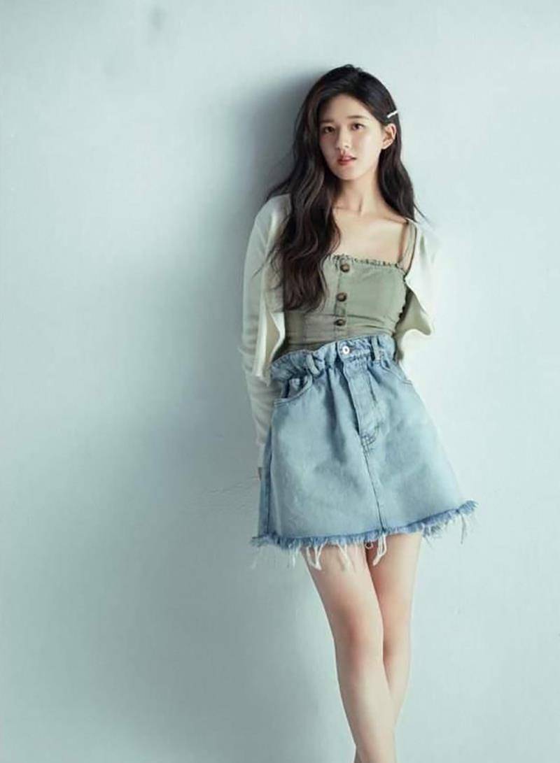 孙一宁真实照曝光,身材苗条面容姣好,网友:看到了奶茶妹的影子_王思聪