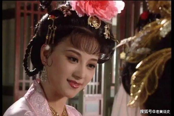 说红楼｜大观园里美女如云，贾宝玉的“第一次”，为何给了秦可卿？_灌溉_人生_仙子
