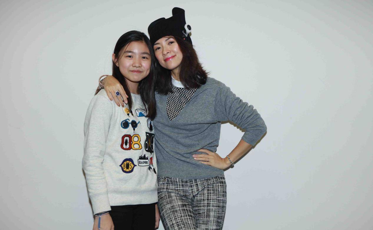 汪峰女儿小苹果已经15岁,凭舞蹈拿下大奖,现在的她越来越优秀_葛荟婕