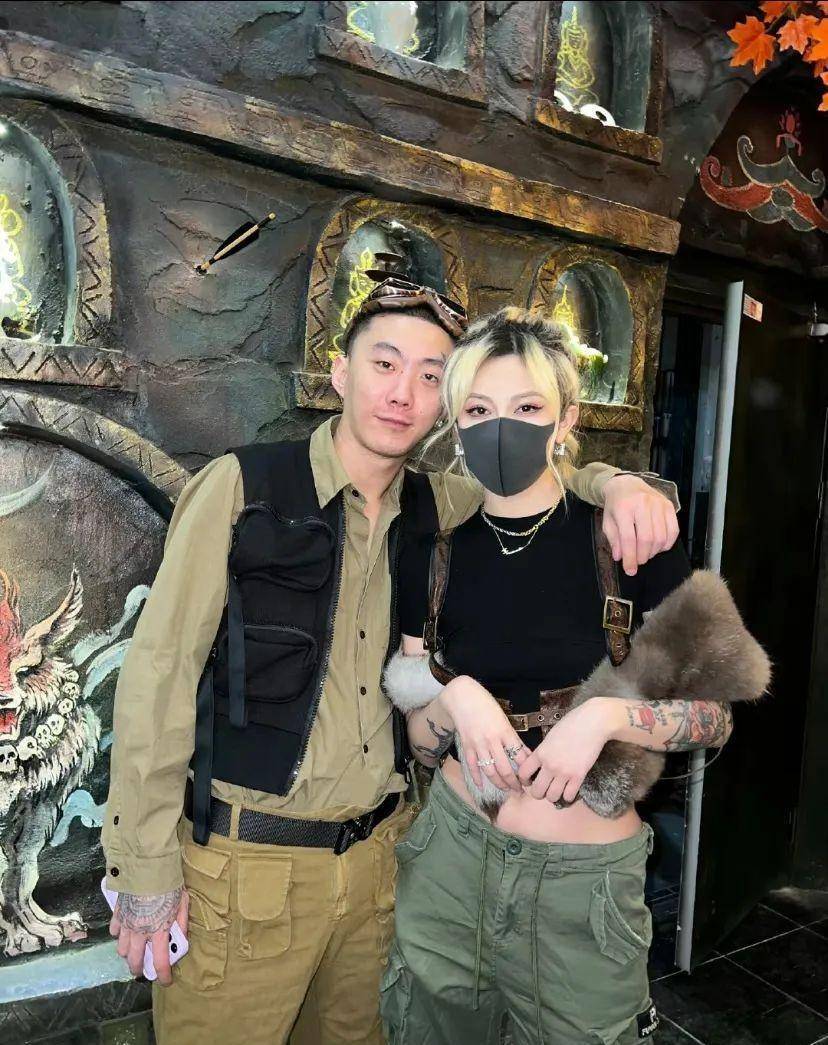 knowknow结婚,更高兄弟合体,法老惨遭玩弄?_rapper_婚礼_女友