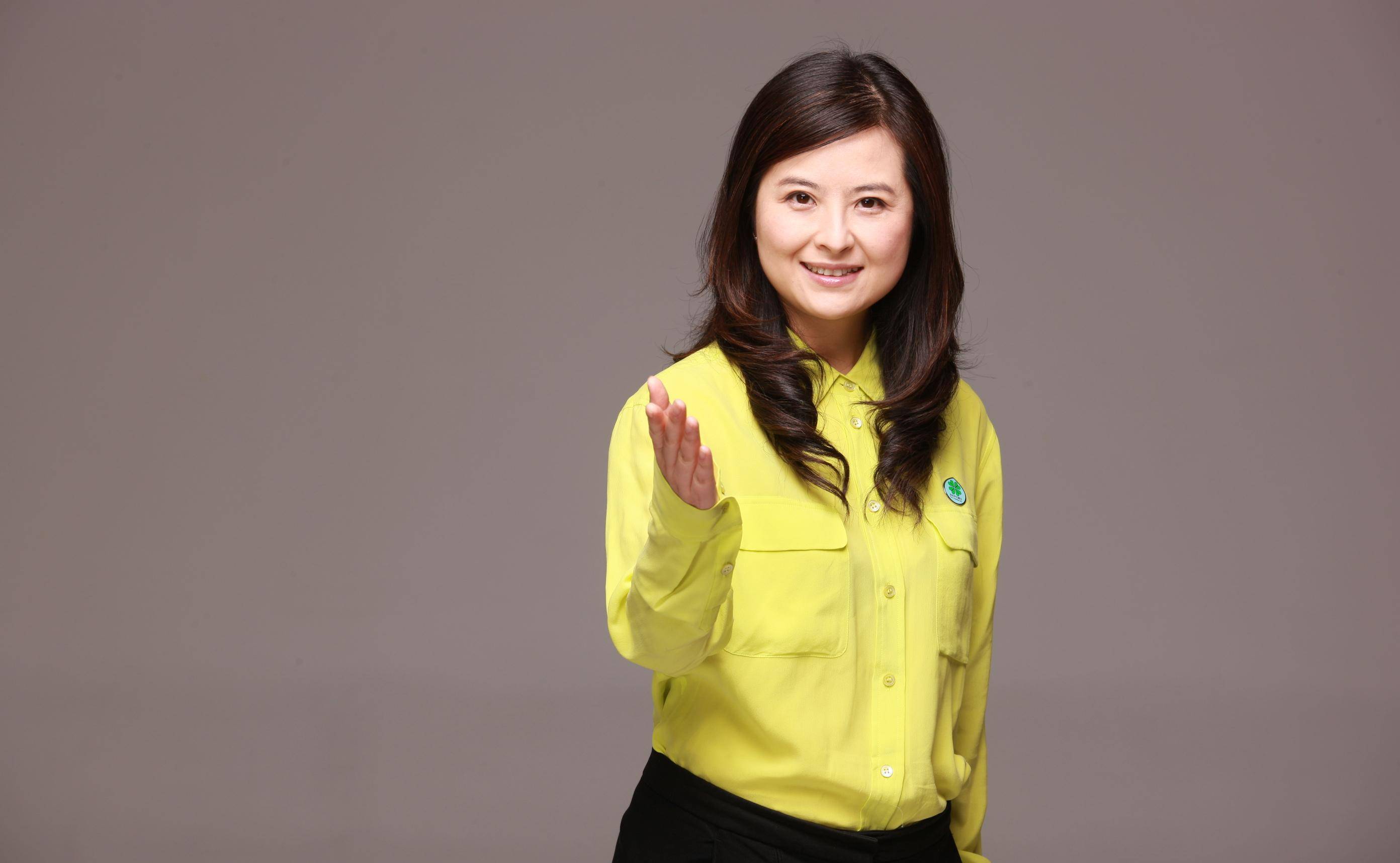 张泉灵:曾是"最美女记者",离开电视后,人生反而开始"开挂"_工作_时间