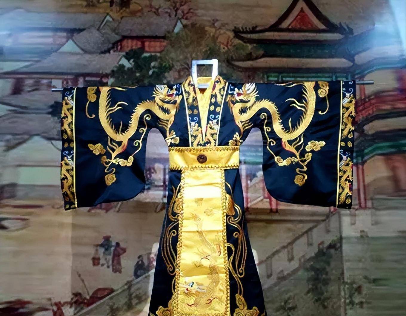 宫中古装的分类：原来皇帝龙袍这么多讲究(3)- 国风网
