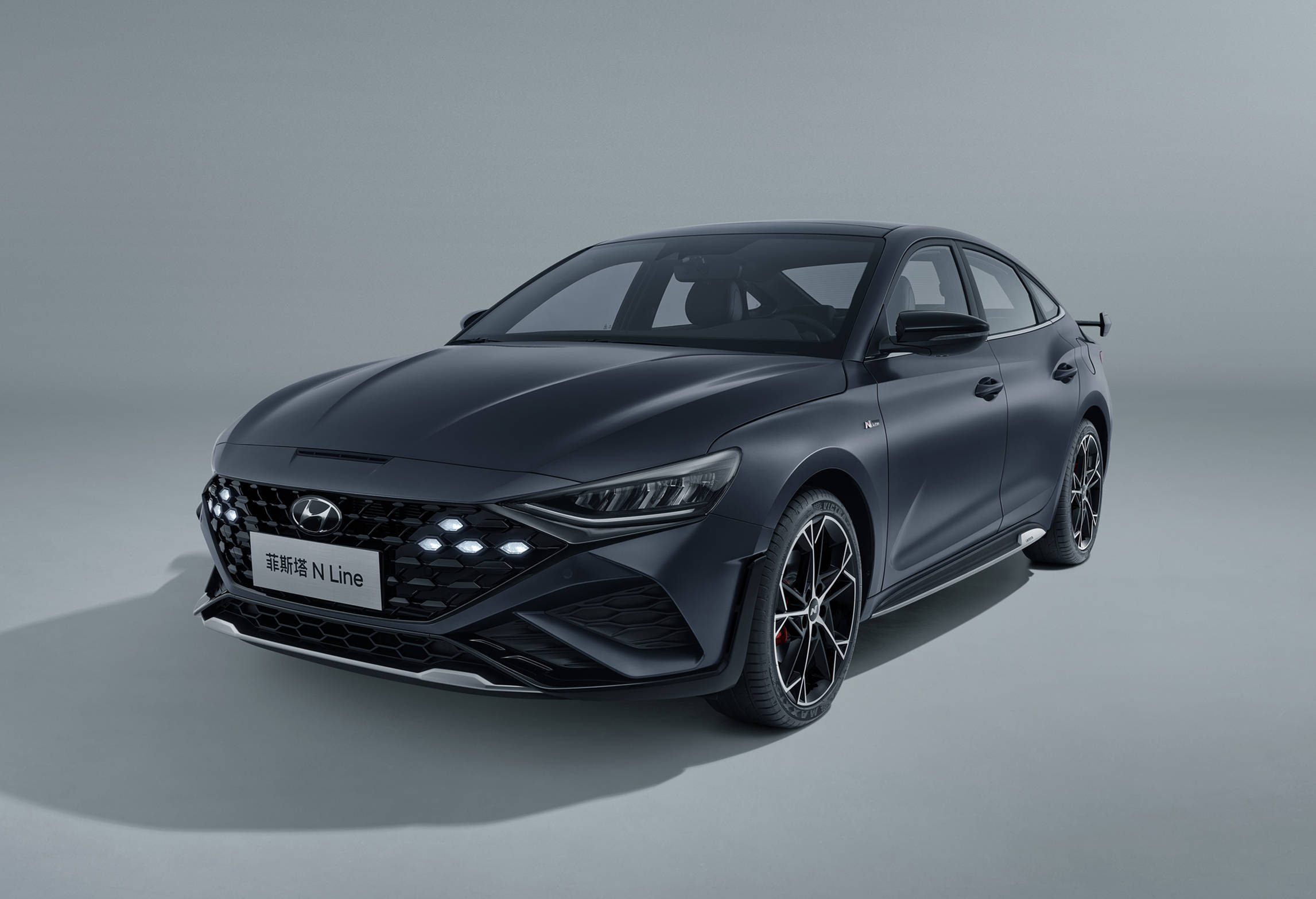 新款现代菲斯塔n line官图发布,运动效果更加明显_搜狐汽车_搜狐网