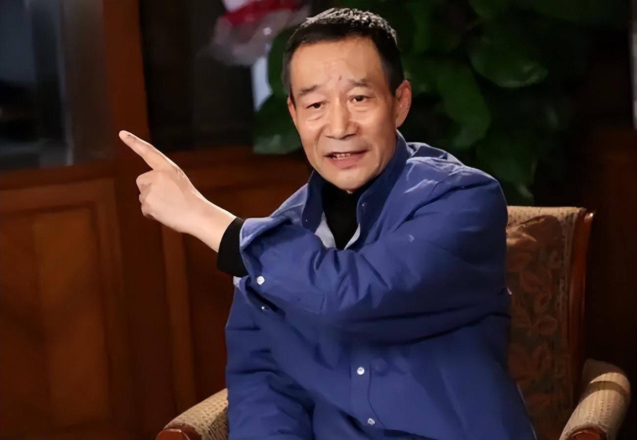 大满贯影帝李雪健:出道40年拿33个影帝,却被小鲜肉质疑报酬高_王嘉儒